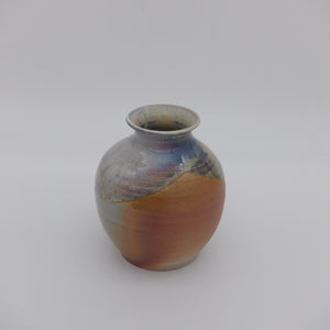 Vase in rutile